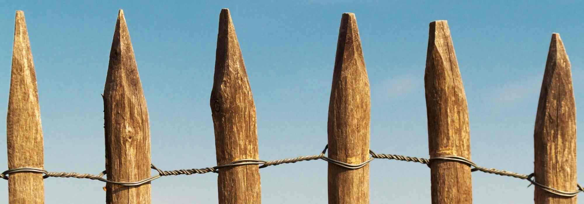 ¿Cómo instalar una ganivela para cerrar su jardín?