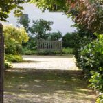 5 Arbustos para setos para suelos pedregosos