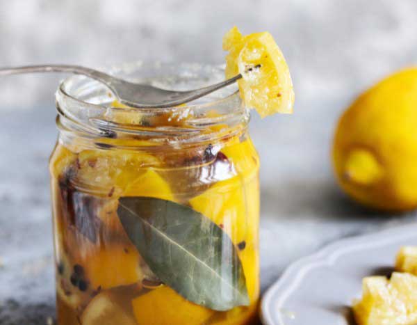 ¿Cómo hacer limones confitados caseros?