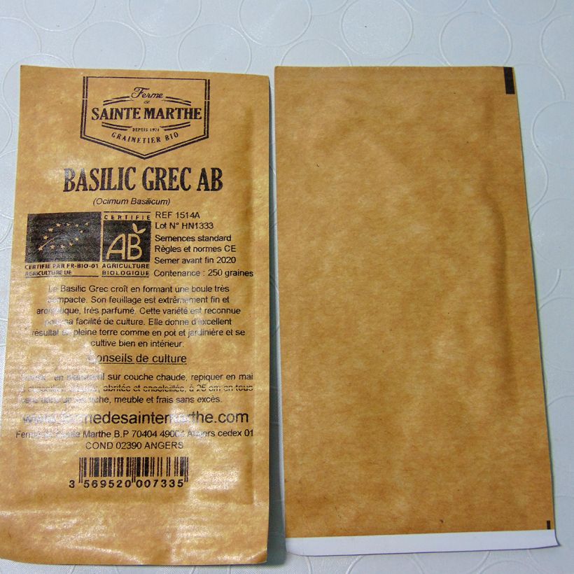 Ejemplo de ejemplar de Albahaca Griego Bio - Ferme de Sainte Marthe saco de 250 semillas (0.25g) tal y como se entrega