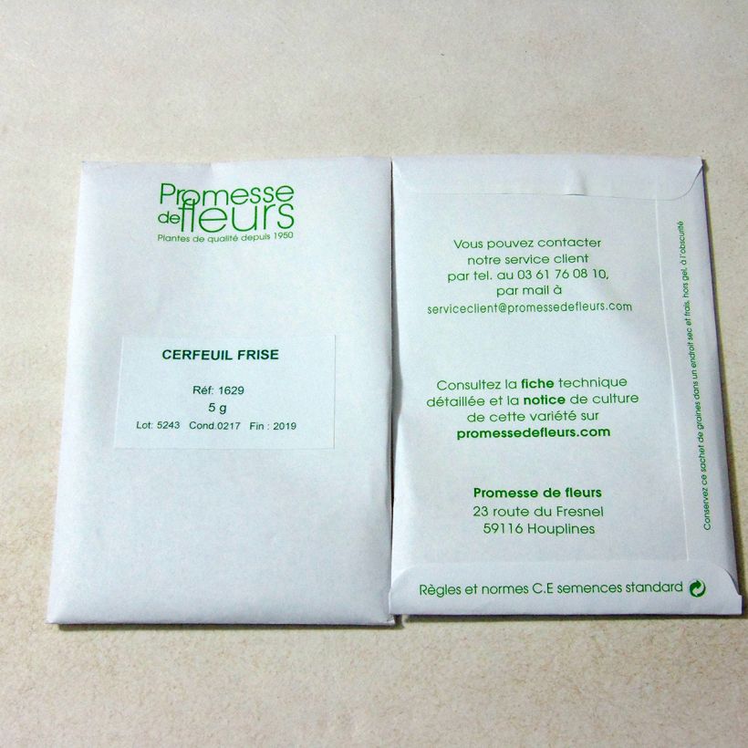 Ejemplo de ejemplar de Perifollo Crispum saco de 1700 semillas (5g) tal y como se entrega
