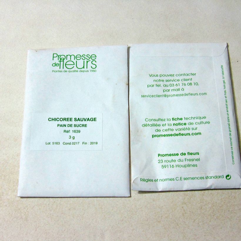 Ejemplo de ejemplar de Escarola Pain De Sucre saco de 1800 semillas (3g) tal y como se entrega