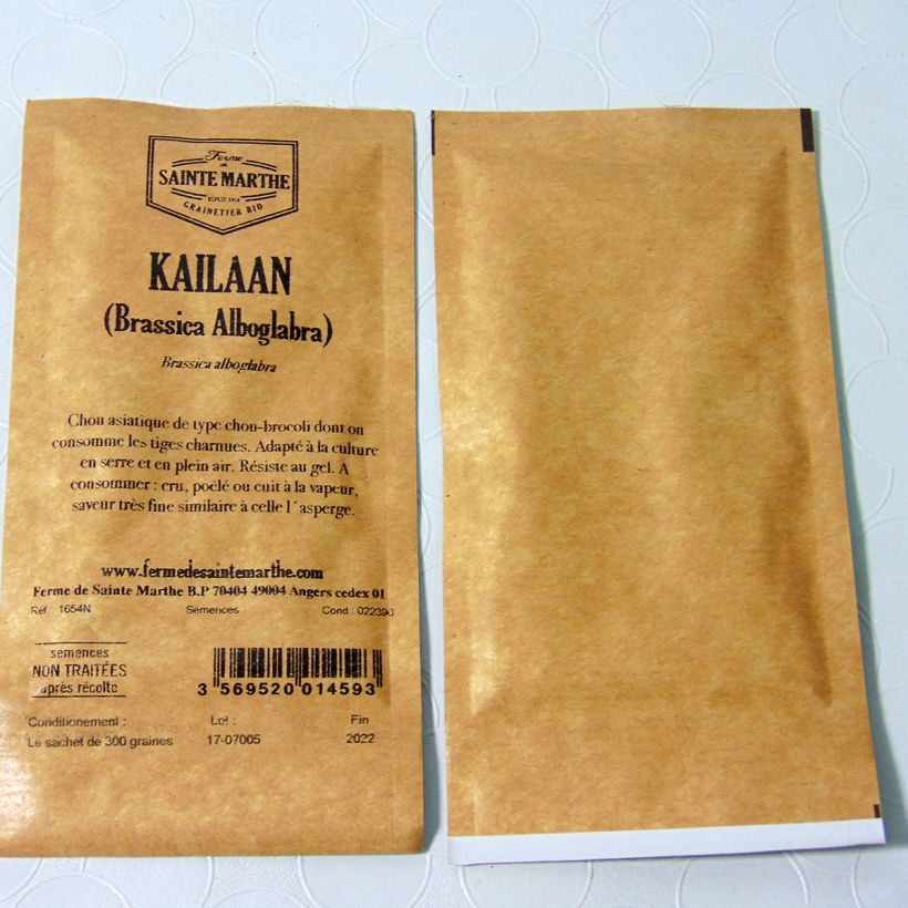 Ejemplo de ejemplar de Col crespa Kailaan no tratada - Ferme de Sainte Marthe saco de 300 semillas (1g) tal y como se entrega