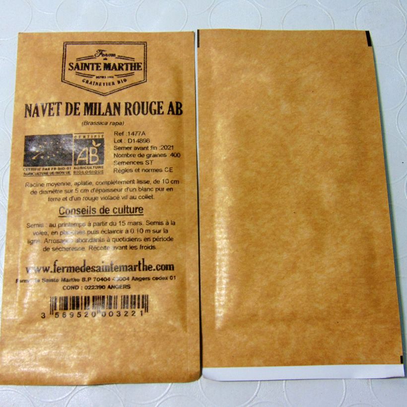 Ejemplo de ejemplar de Nabo de Mesa Milán Rojo Bio saco de 200 semillas tal y como se entrega