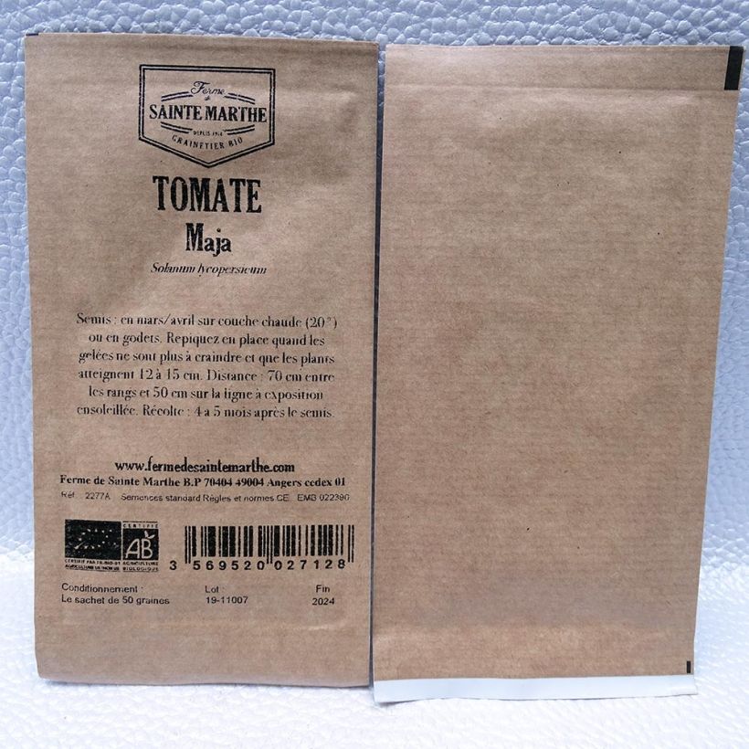 Ejemplo de ejemplar de Tomate Maja saco de 50 semillas tal y como se entrega