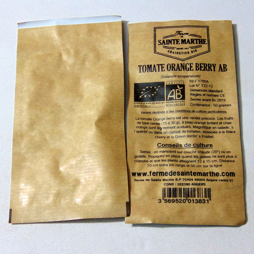Ejemplo de ejemplar de Tomate Orange Berry saco de 50 semillas tal y como se entrega