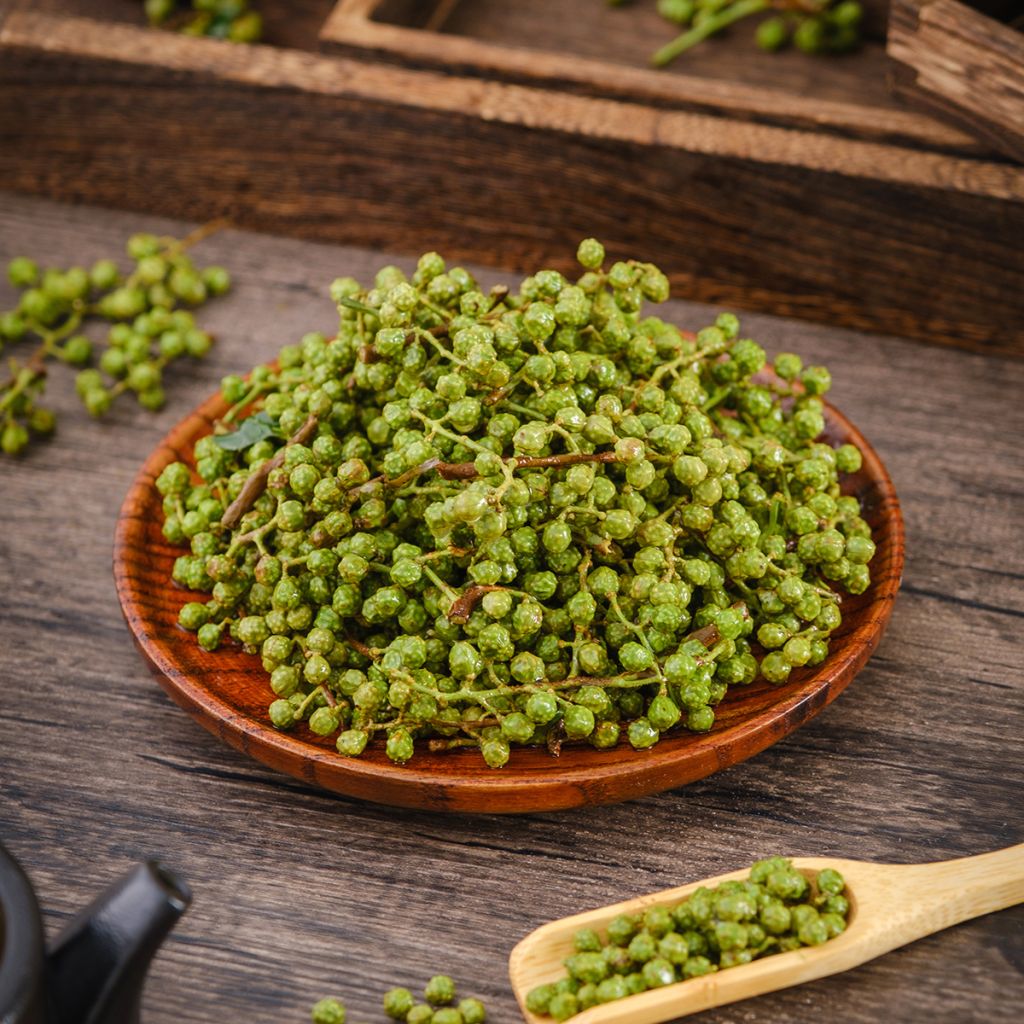 Pimentero japonés - Zanthoxylum schinifolium