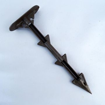 Clavo biodegradable para fijación de acolchados - vendido por 10